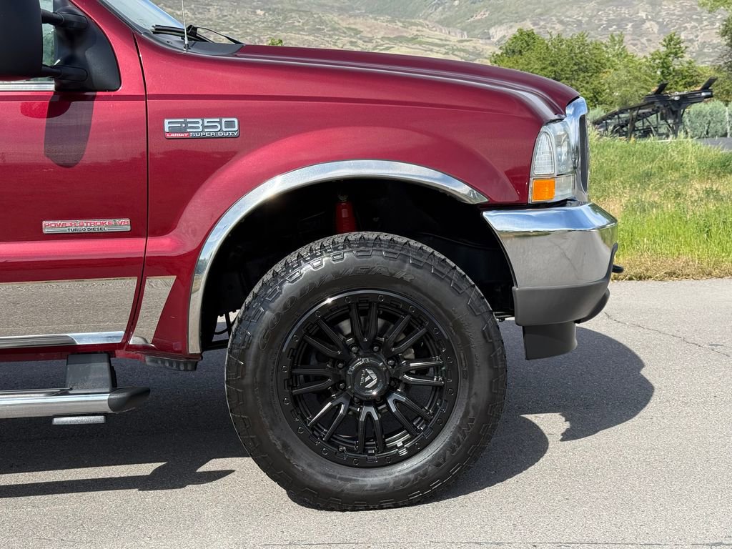 Used 2004 Ford F350 Lariat AWD/4WD image 3