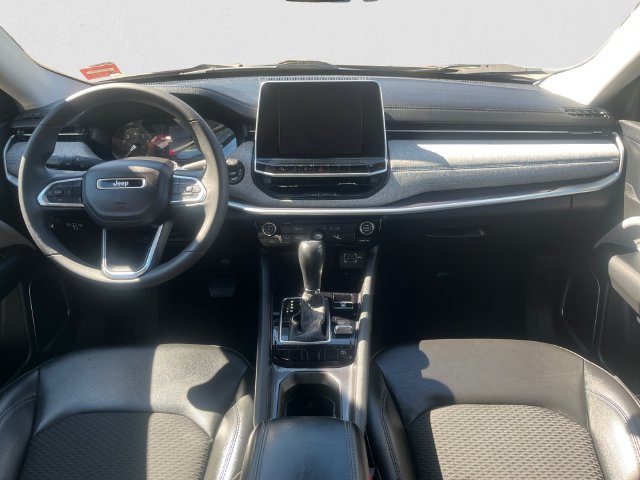 Used 2022 Jeep Compass Latitude AWD/4WD image 10