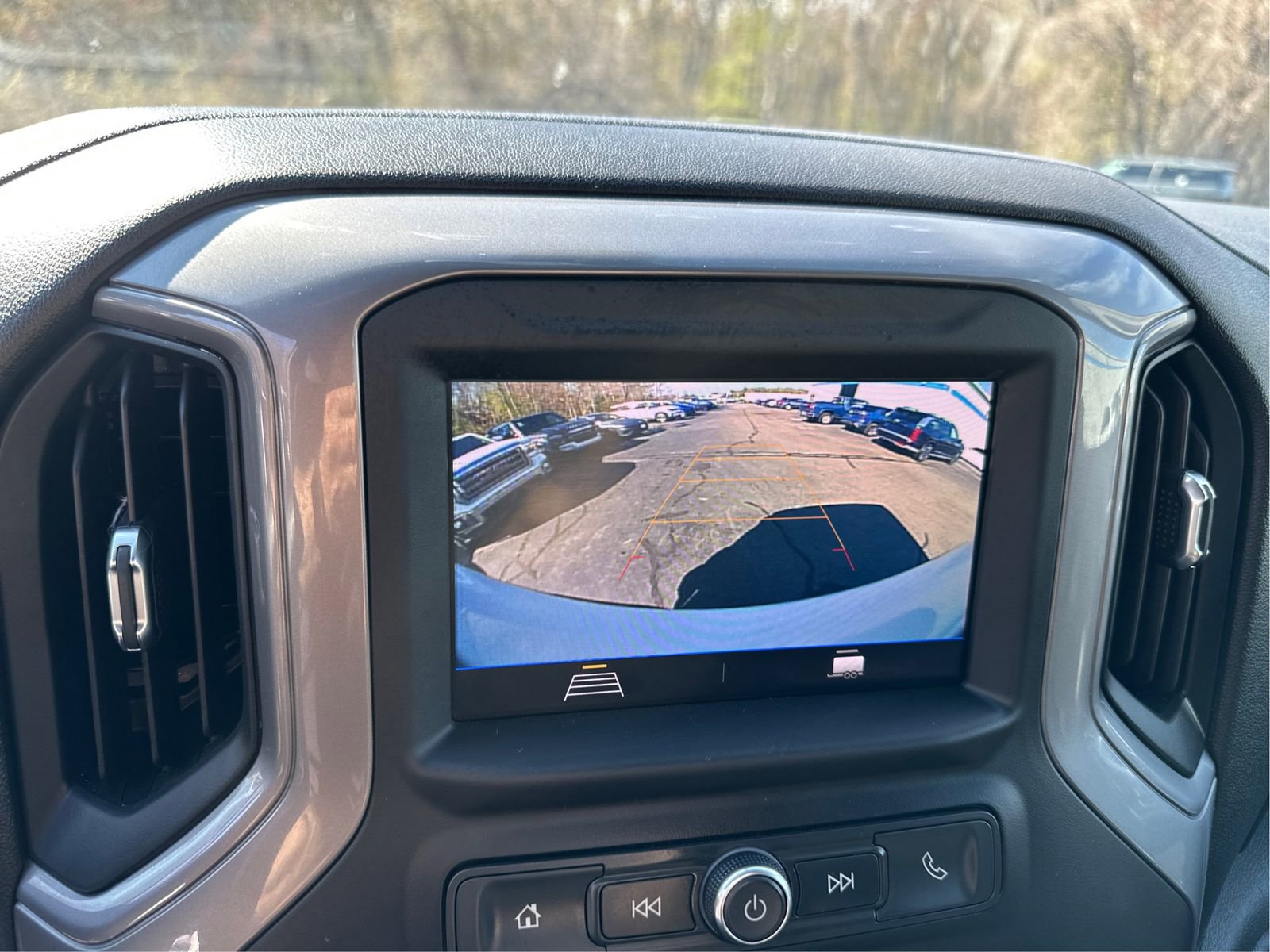 Certified 2021 Chevrolet Silverado 1500 Custom Trail Boss AWD/4WD image 15