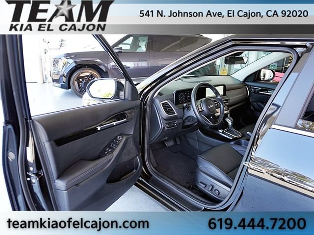 Certified 2025 Kia Seltos EX AWD/4WD image 35