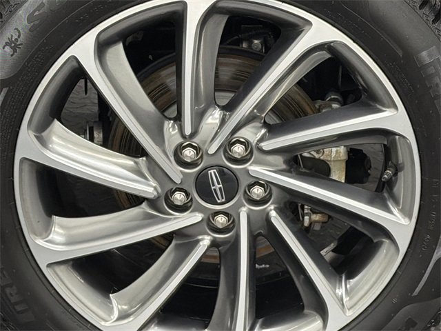 Used 2022 Lincoln Corsair Grand Touring w/ Elements Technology Bundle image 5