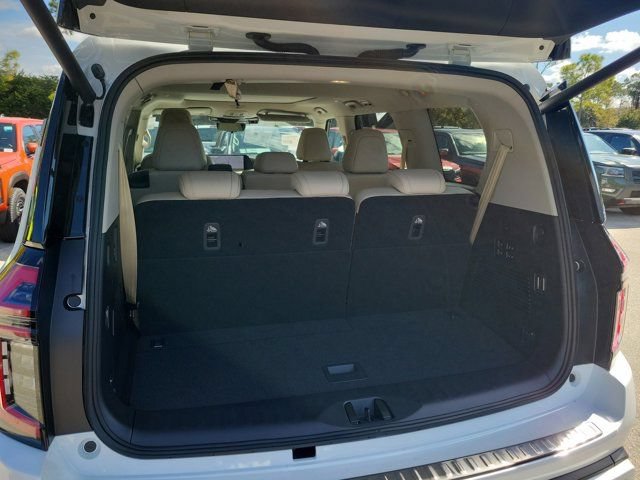 New 2026 Nissan Armada Platinum RWD image 5