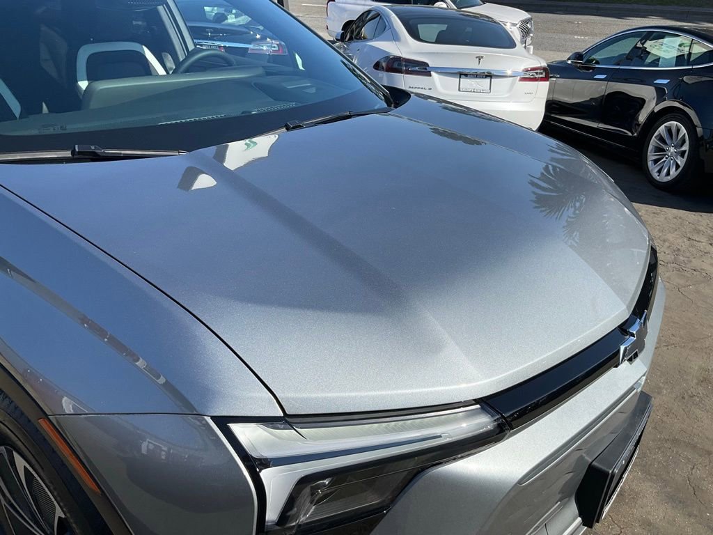 Used 2025 Chevrolet Blazer EV LT image 71