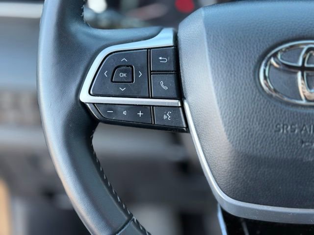 Used 2024 Toyota Highlander XSE FWD image 27