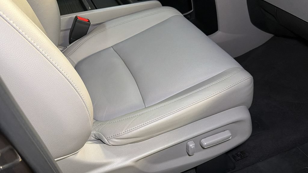 Used 2019 Honda Odyssey EX-L image 12