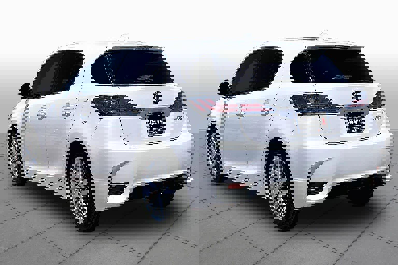 Used 2014 Lexus CT 200h FWD image 11