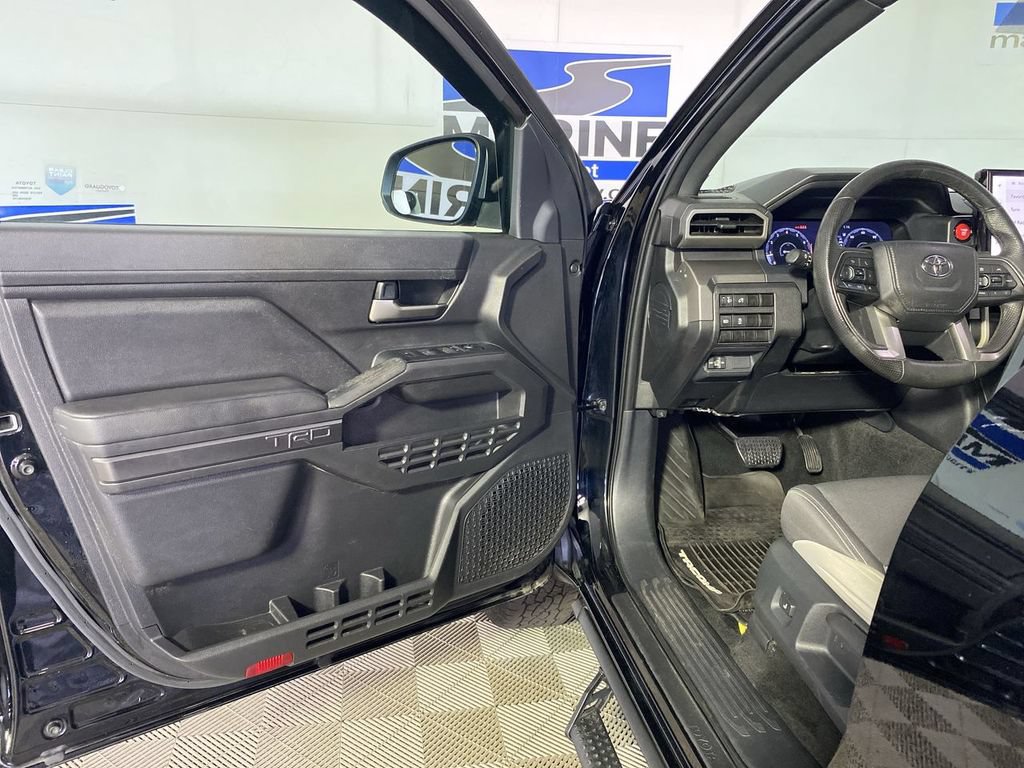 Used 2024 Toyota Tacoma TRD Off-Road AWD/4WD image 27