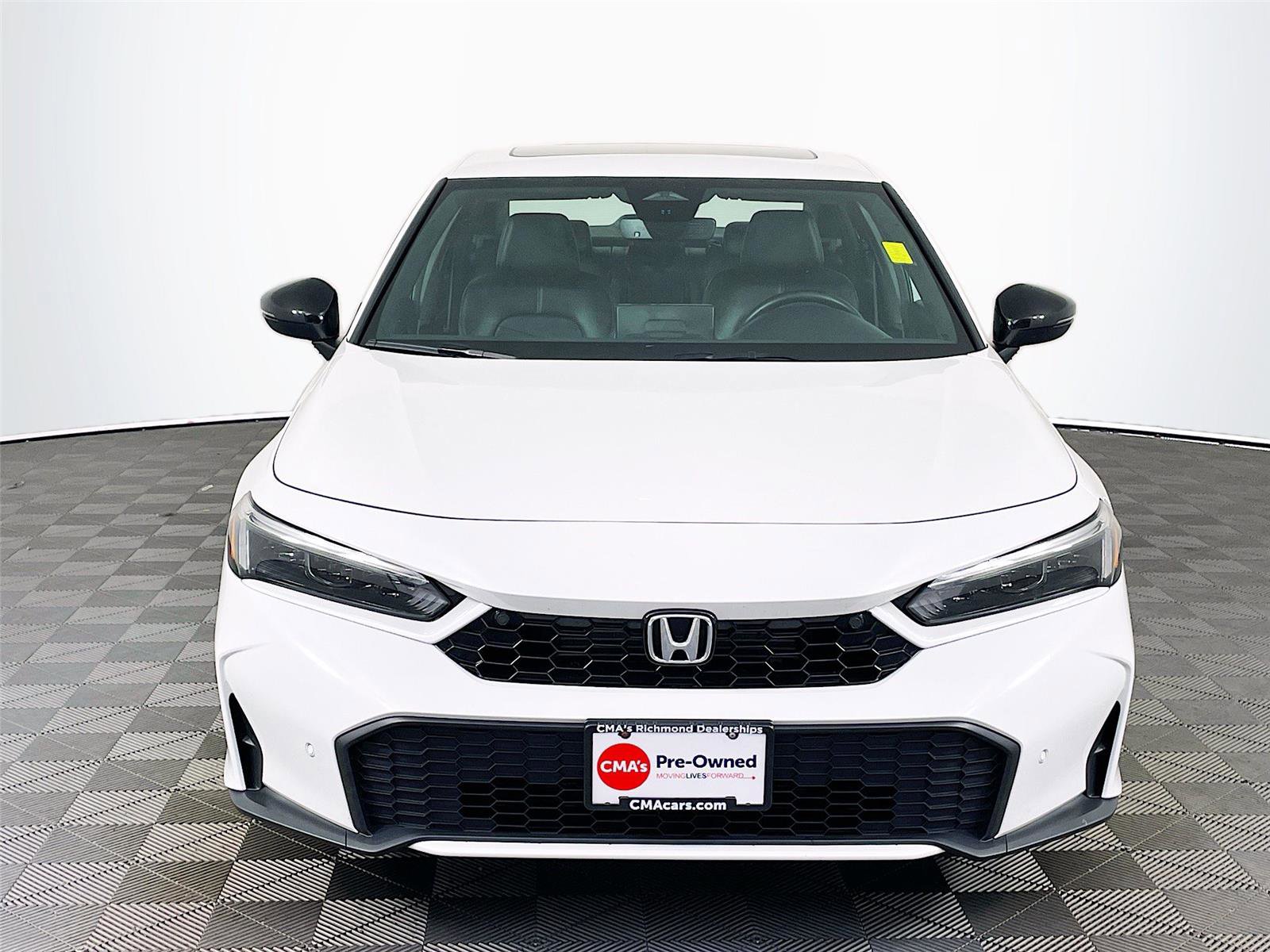 Used 2025 Honda Civic Sport Touring image 2