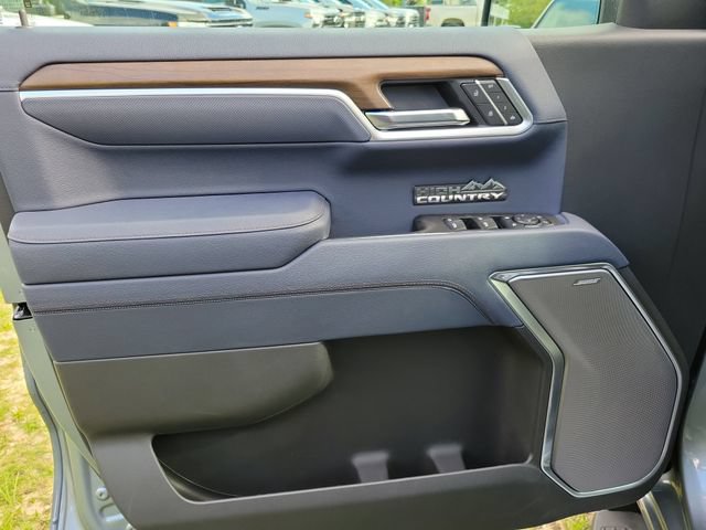 New 2026 Chevrolet Silverado 1500 High Country w/ Technology Package AWD/4WD image 18