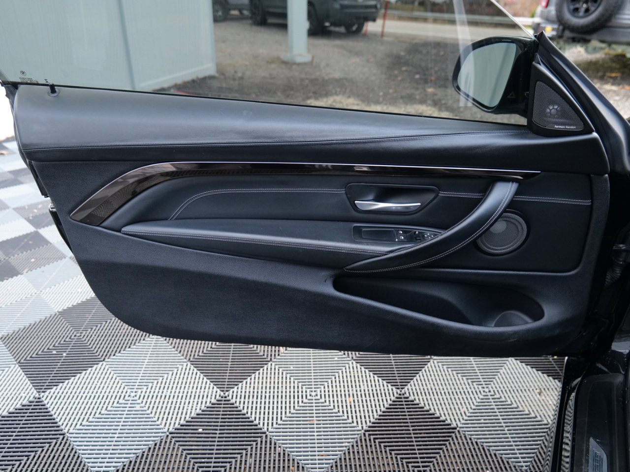 Used 2020 BMW M4 Coupe w/ Competition Package image 13