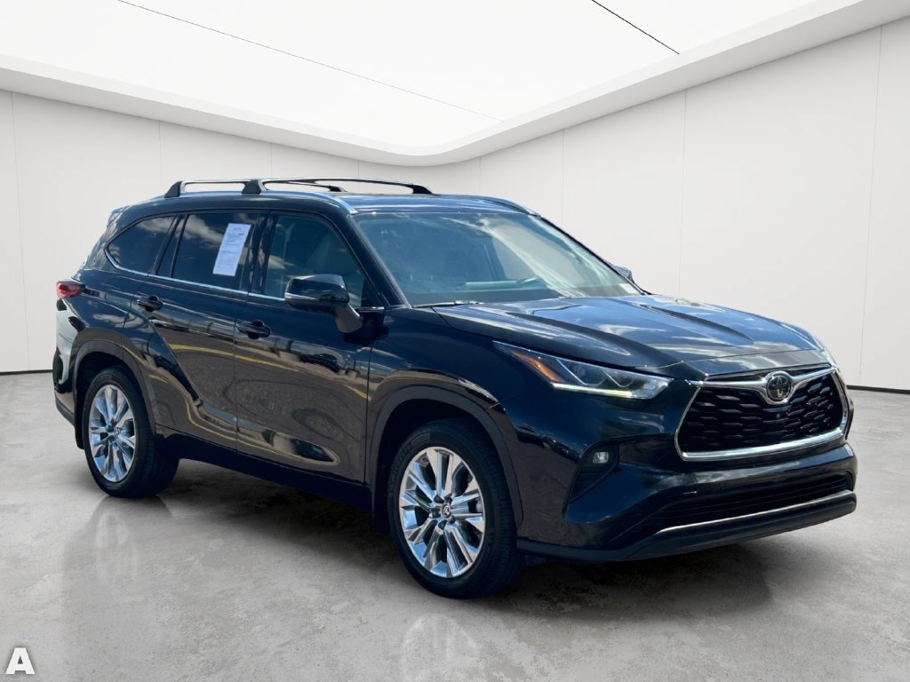 Used 2021 Toyota Highlander Limited AWD/4WD image 7