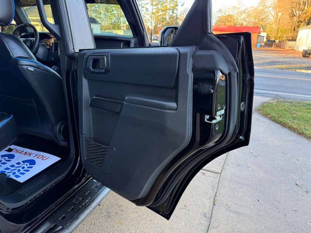 Used 2025 Ford Bronco 4-Door image 71