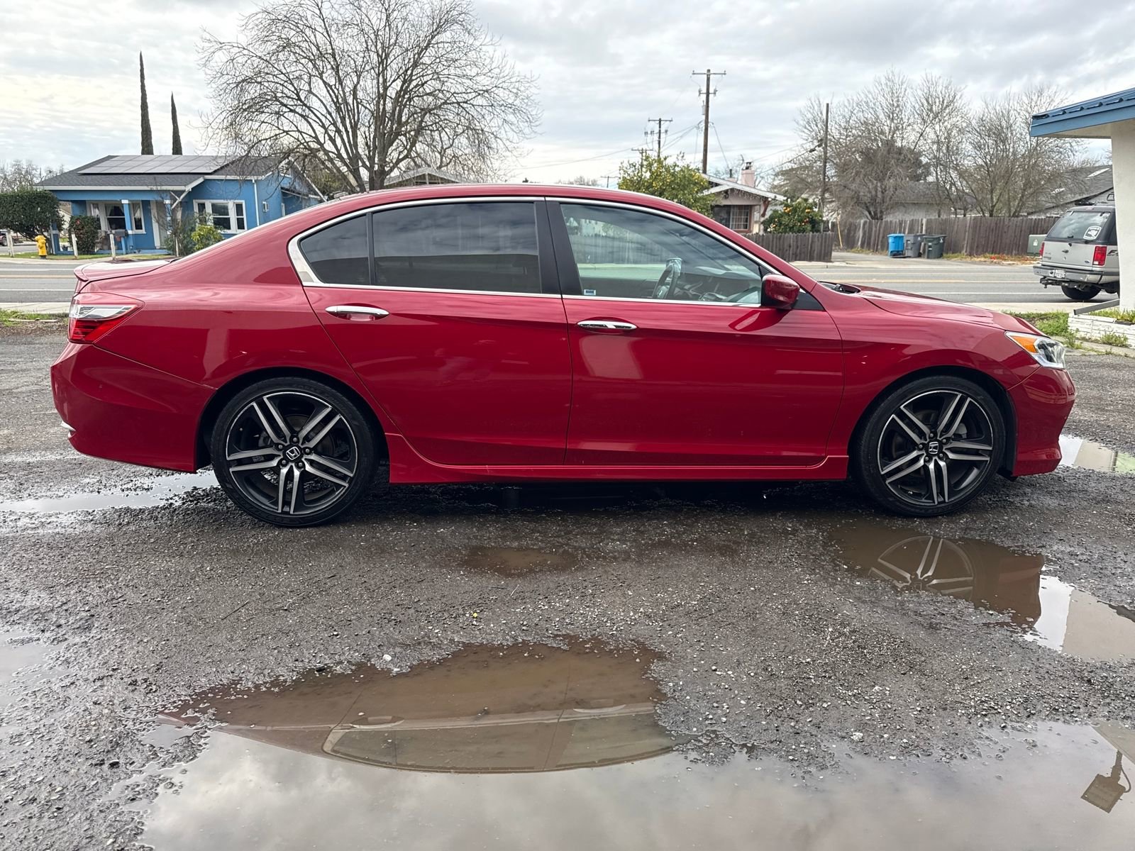 Used 2016 Honda Accord Sport image 6