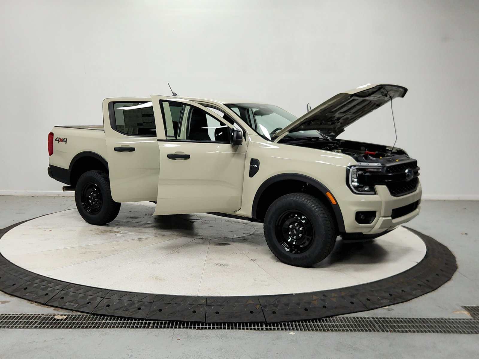 New 2026 Ford Ranger XL w/ Trailer Tow Package AWD/4WD image 10