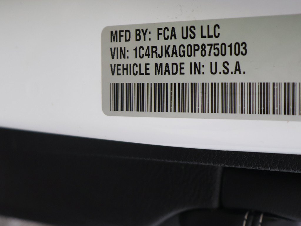 Used 2023 Jeep Grand Cherokee L Laredo AWD/4WD image 54