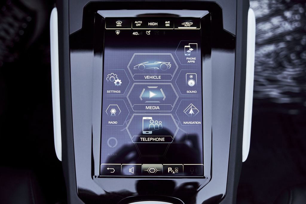 Used 2024 Lamborghini Huracan EVO image 67