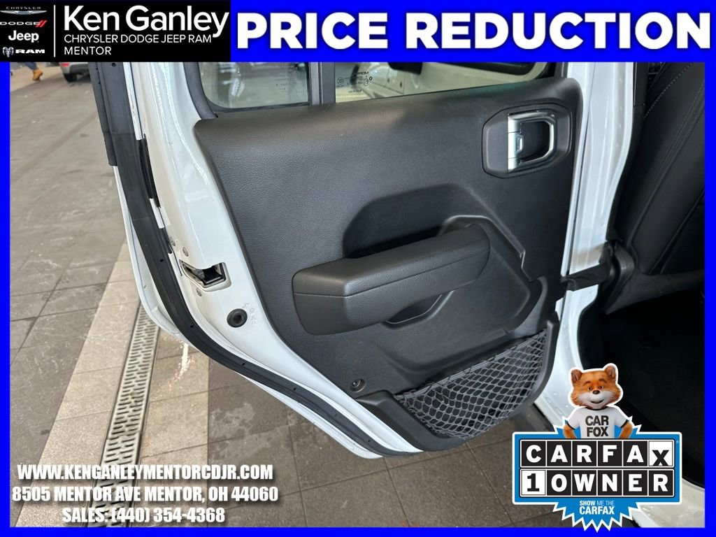 Certified 2023 Jeep Gladiator Sport S image 18