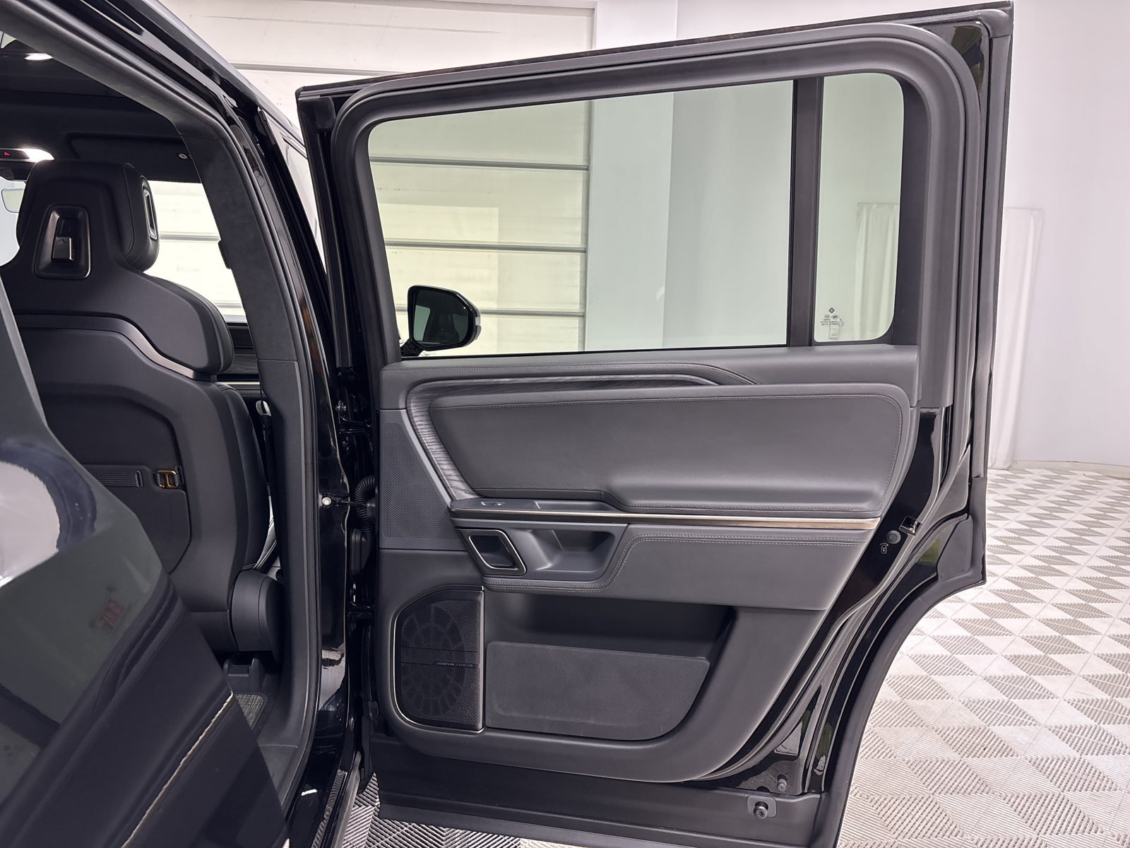 Used 2023 Rivian R1S Adventure Quad AWD/4WD image 19