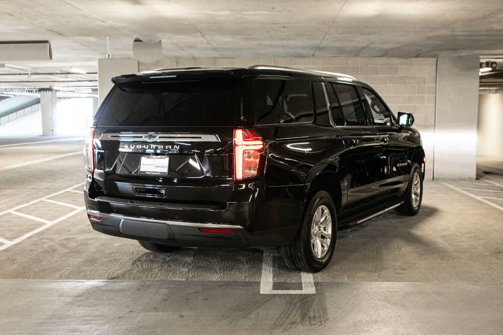 Used 2024 Chevrolet Suburban LS w/ Driver Alert Package RWD image 7