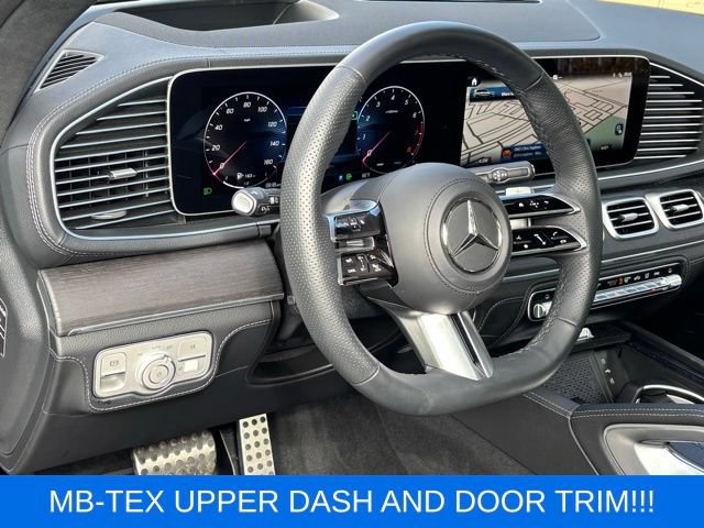 Used 2025 Mercedes-Benz GLS 580 4MATIC image 12