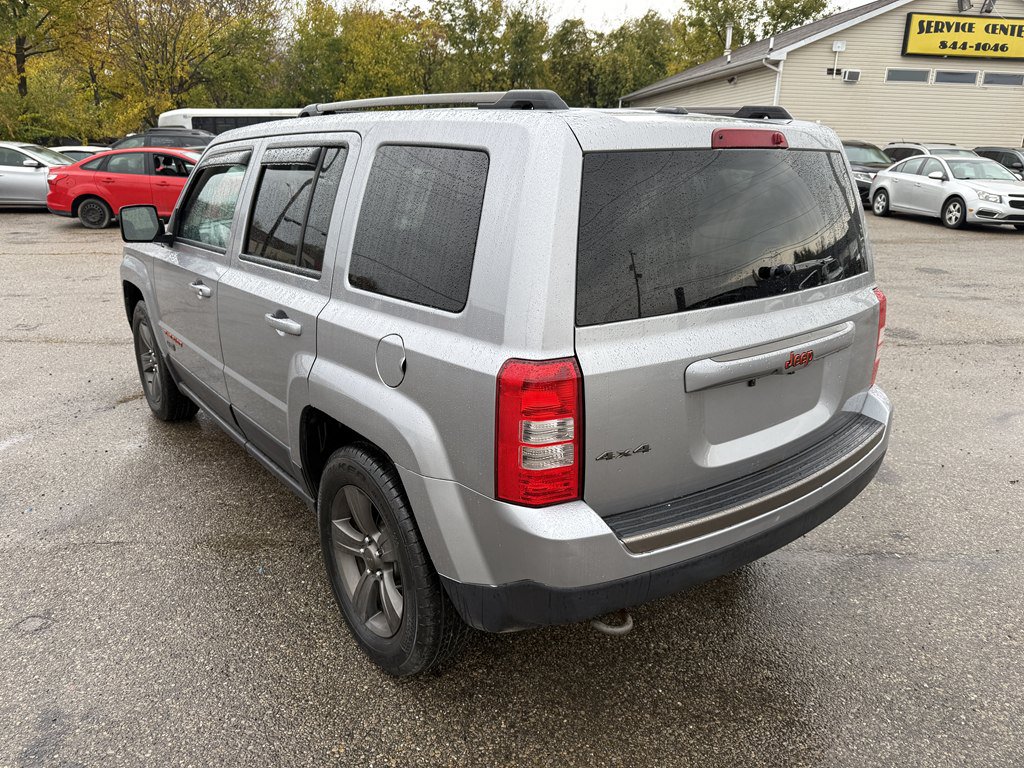 Used 2016 Jeep Patriot 75th Anniversary w/ Power Value Group AWD/4WD image 4