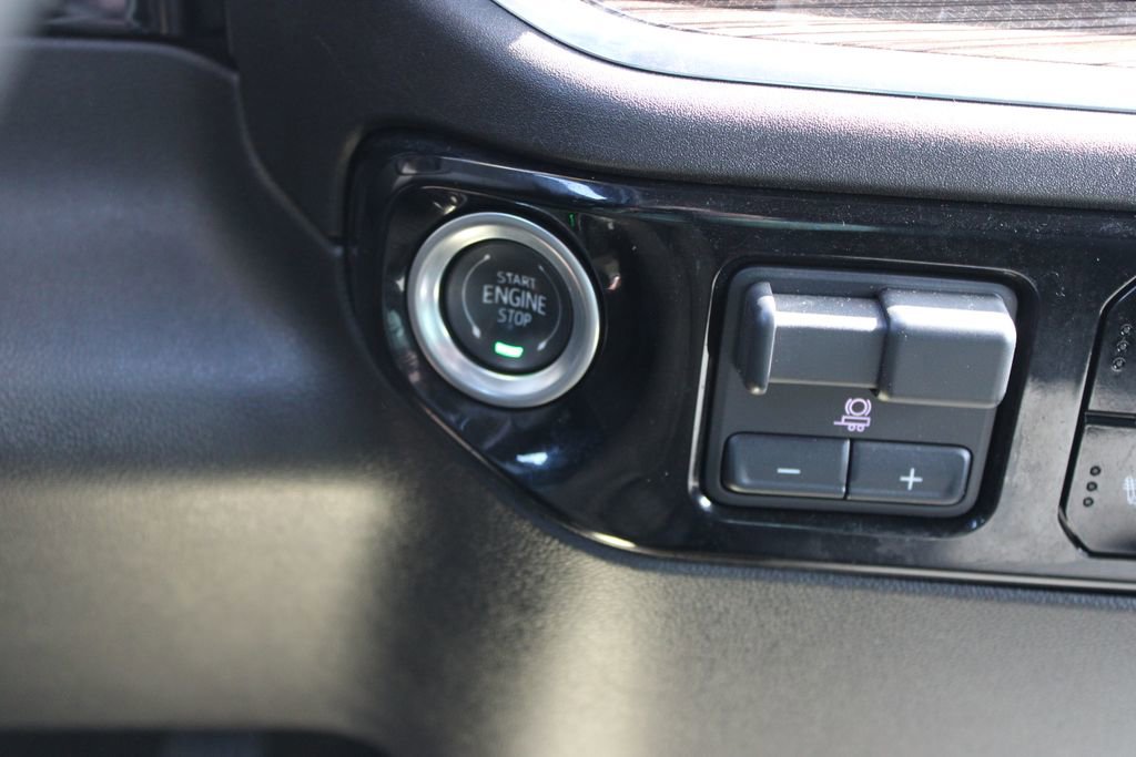 Used 2025 Chevrolet Silverado 1500 LT w/ Work Truck Package image 39