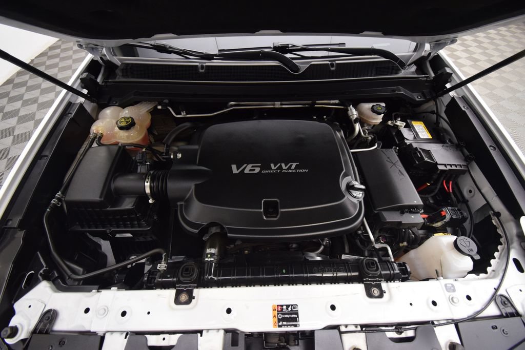 Used 2022 Chevrolet Colorado Z71 w/ Safety Package AWD/4WD image 27