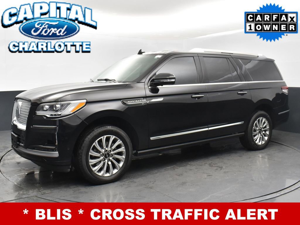 Used 2022 Lincoln Navigator L 2WD image 7