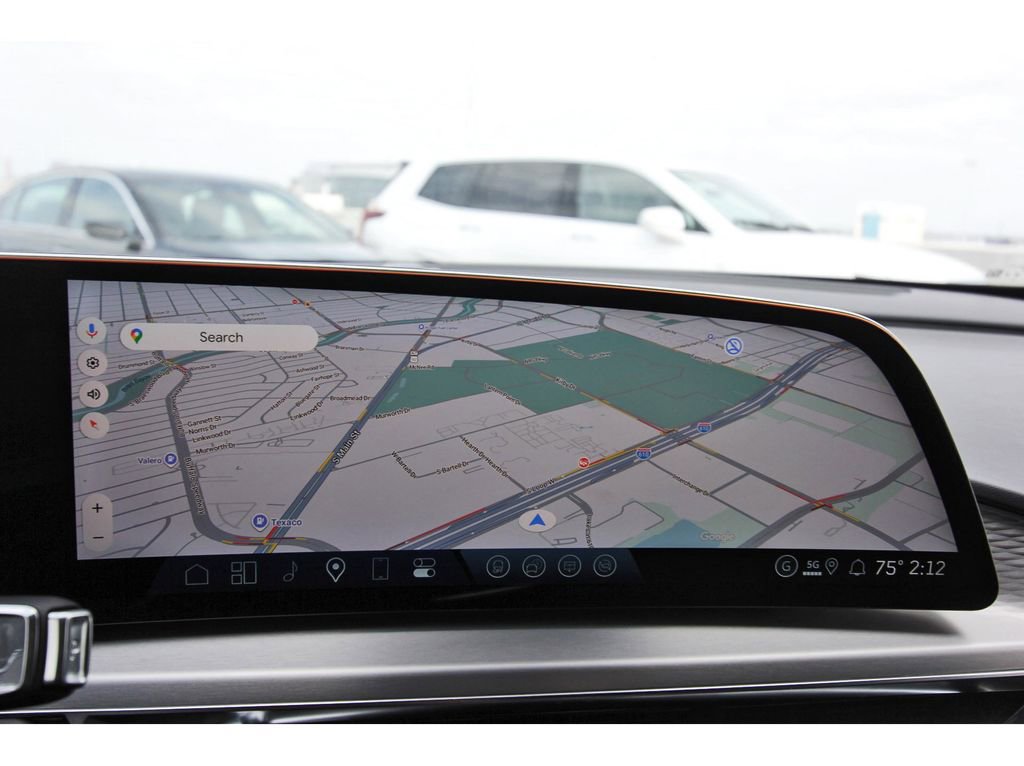 New 2026 Cadillac Lyriq Luxury image 18