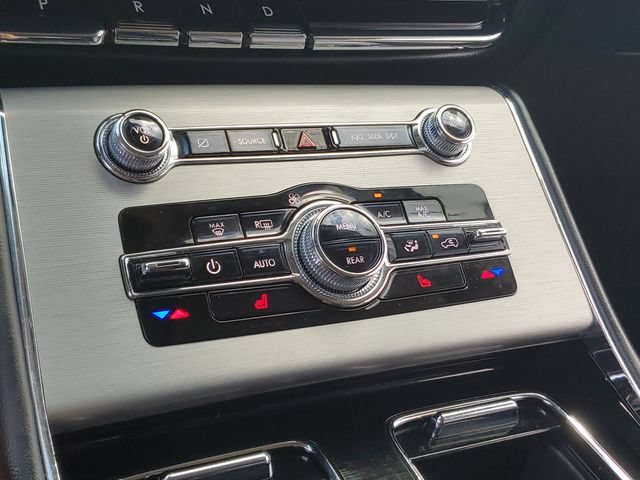 Used 2023 Lincoln Aviator 2WD image 31