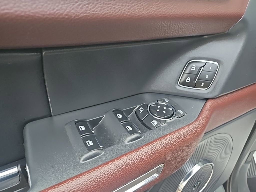 Used 2023 Ford Expedition Max Limited image 13