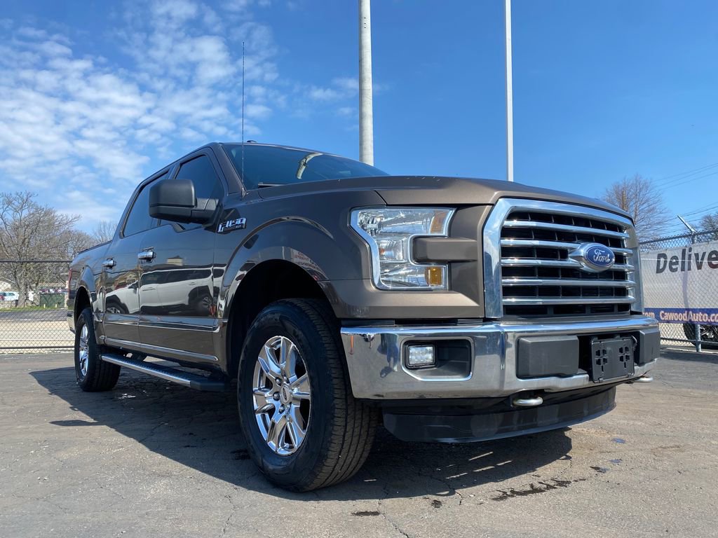 Used 2016 Ford F150 XLT w/ XTR Package image 31
