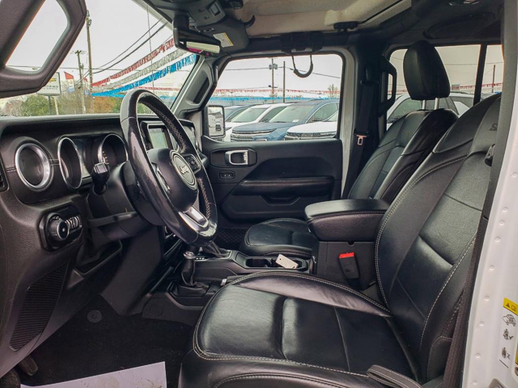 Used 2018 Jeep Wrangler Unlimited Sahara w/ Dual Top Group image 11