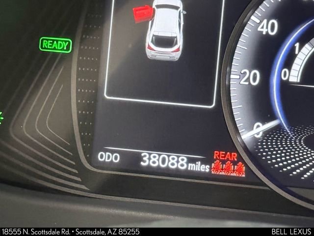 Used 2019 Lexus UX 250h w/ Premium Package image 19