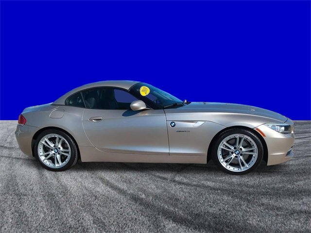 Used 2010 BMW Z4 sDrive30i image 3