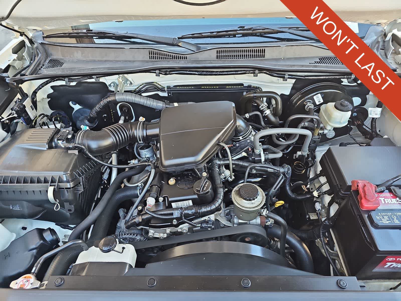 Used 2019 Toyota Tacoma SR5 RWD image 13