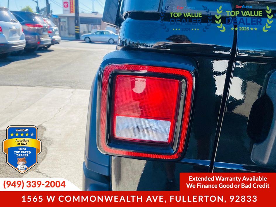 Used 2018 Jeep Wrangler Unlimited Sport image 19