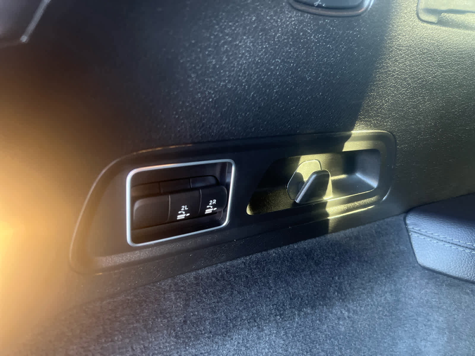 Used 2022 Mercedes-Benz GLS 450 4MATIC image 10