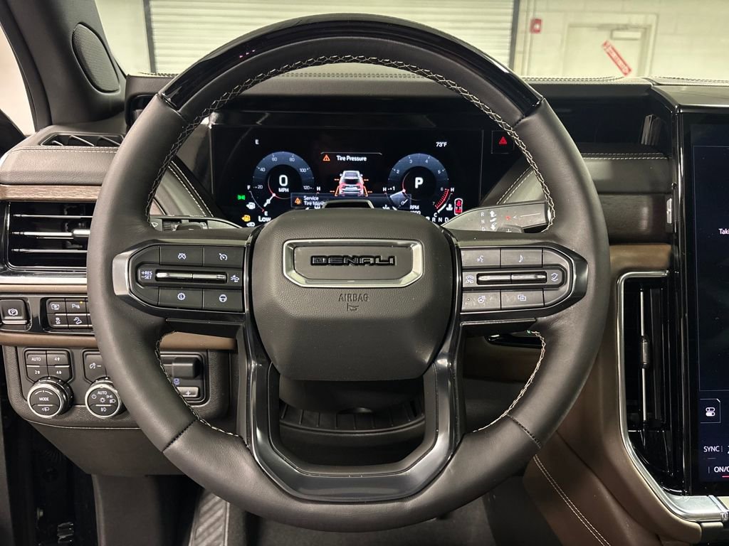 Used 2025 GMC Yukon Denali Ultimate w/ LPO, Floor Liner Package image 36