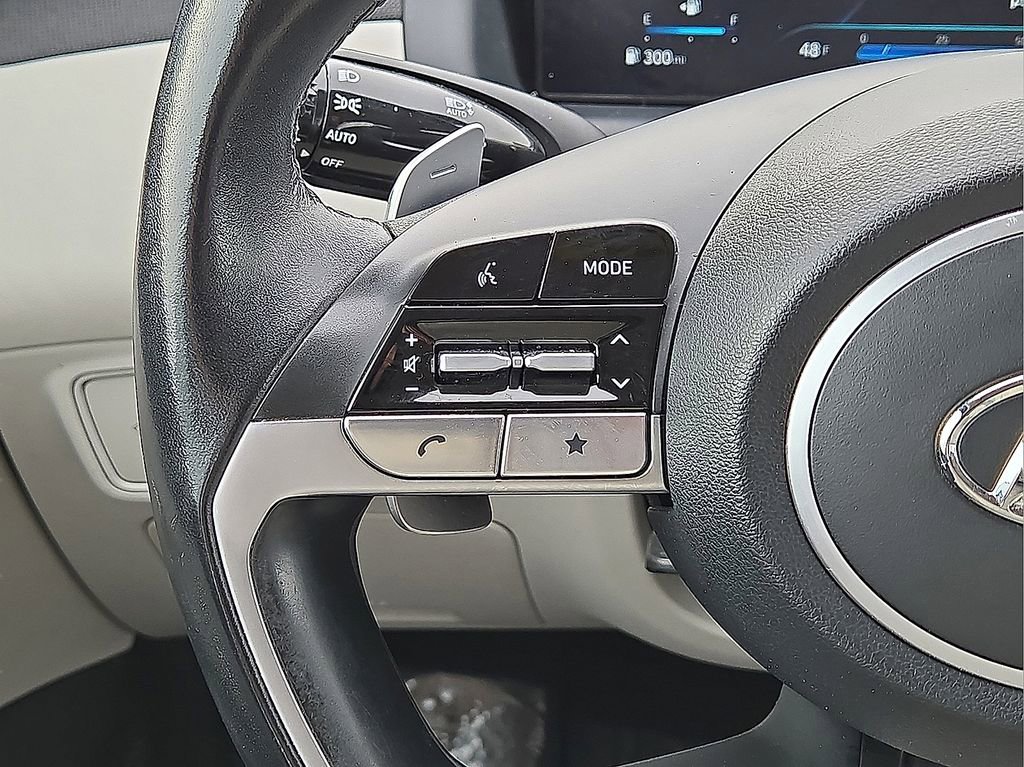 Used 2023 Hyundai Tucson Limited image 21