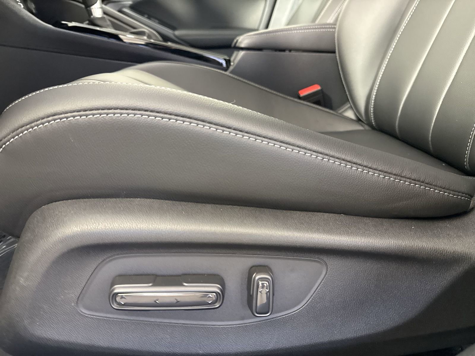 Certified 2025 Acura Integra A-Spec image 23