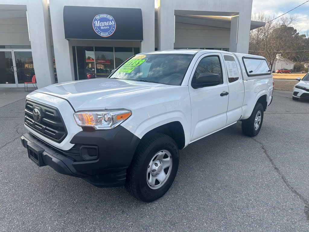 Used 2019 Toyota Tacoma SR RWD image 2