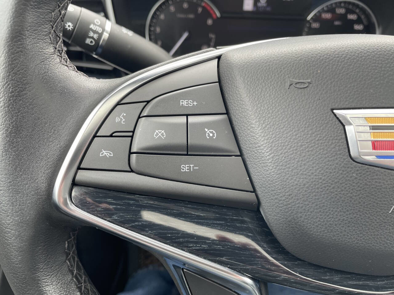 Used 2024 Cadillac XT5 Premium Luxury w/ LPO, Floor Liner Package image 20