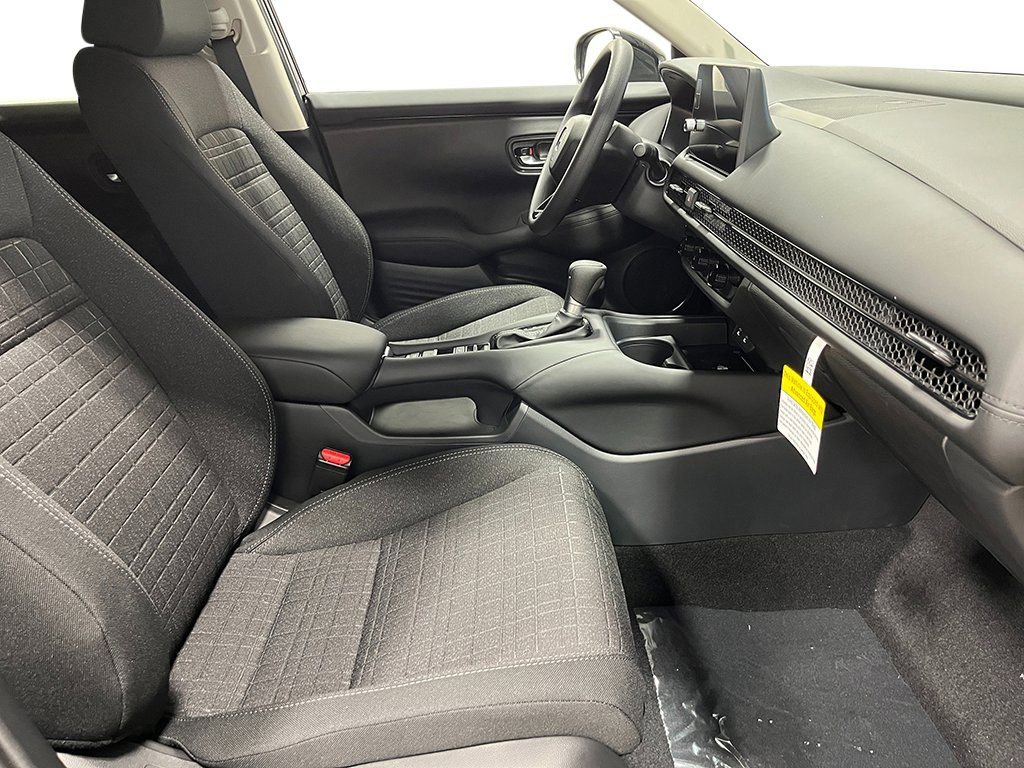 New 2027 Honda HR-V LX image 24