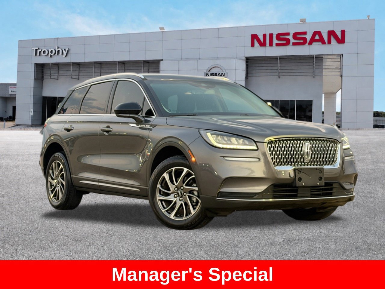 Used 2021 Lincoln Corsair FWD w/ Equipment Group 101A image 1