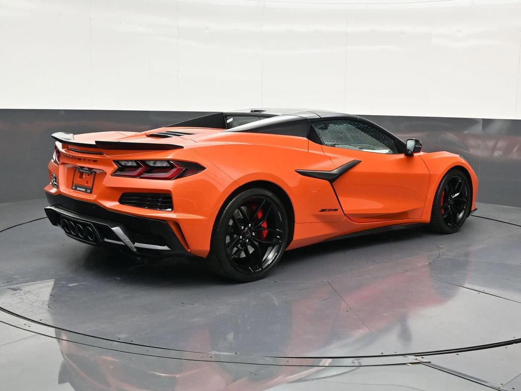 Used 2026 Chevrolet Corvette Z06 image 5