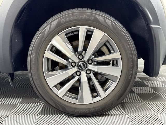 Used 2023 Nissan Pathfinder SL AWD/4WD image 50