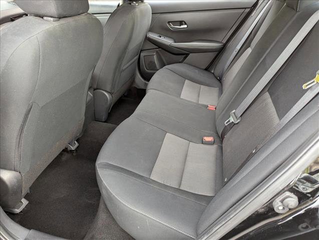 Used 2023 Nissan Sentra SV image 18