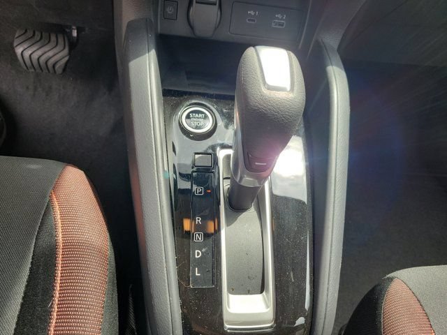 Certified 2025 Nissan Versa SR w/ Trunk Package FWD image 30
