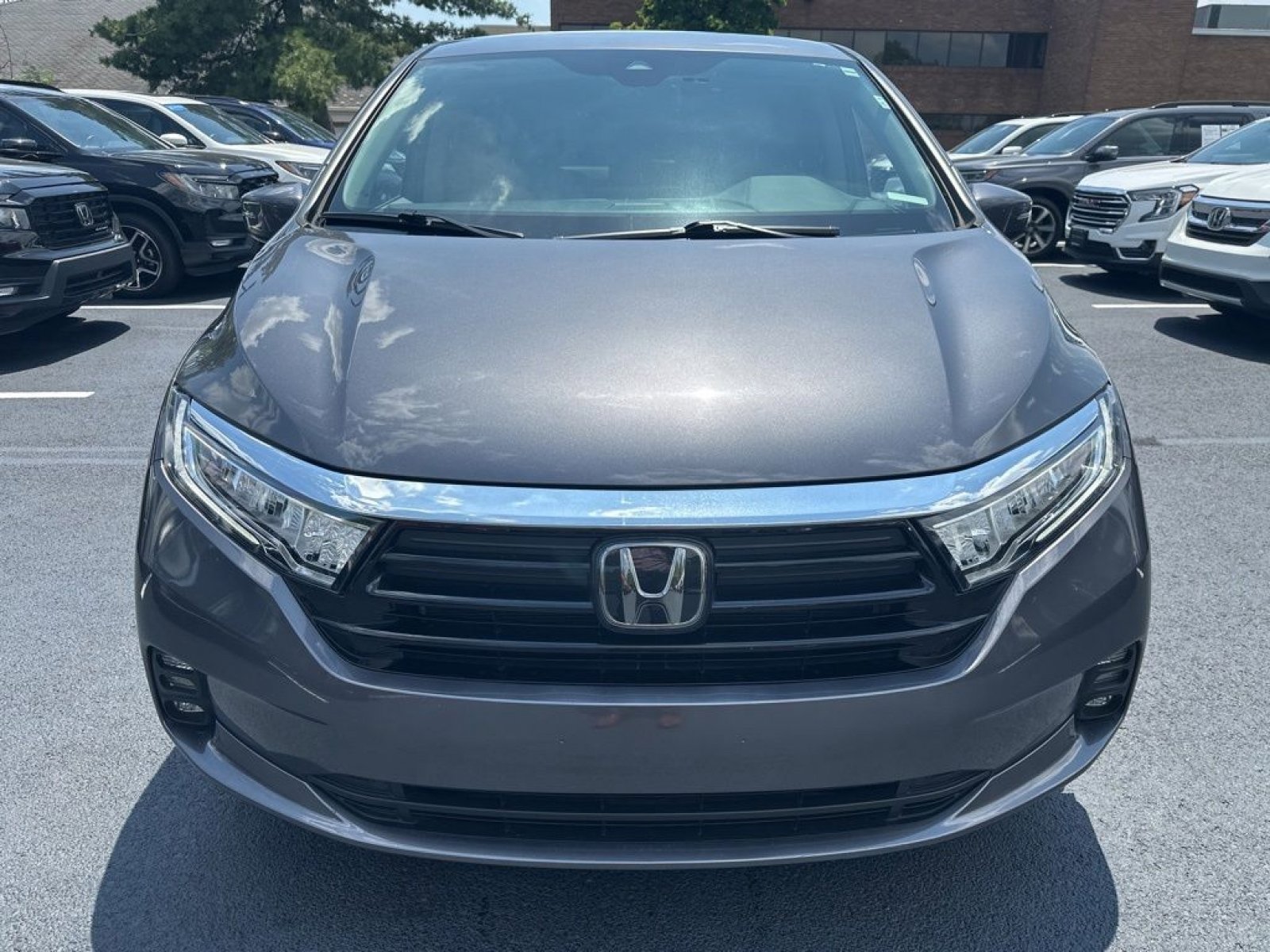 Certified 2023 Honda Odyssey EX image 4